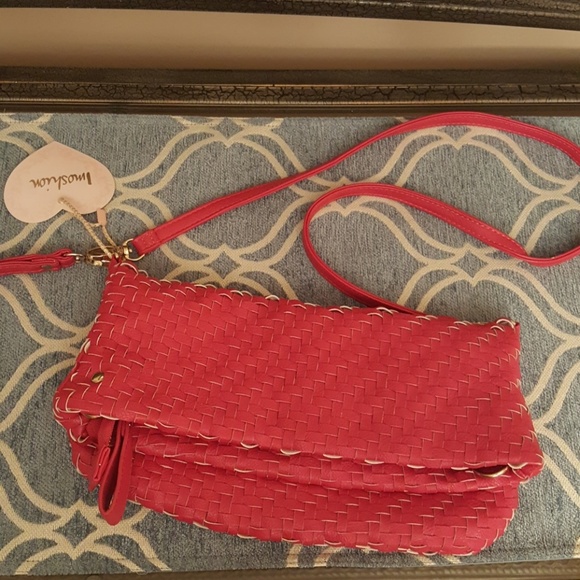 Purse - Picture 1 of 6